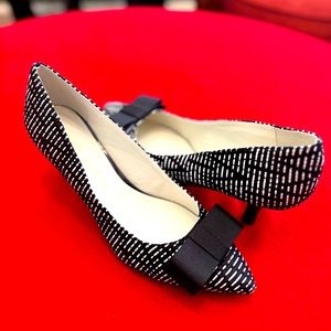 Classic Anne-Klein Flex Fia Pump low heel Sz 8.5